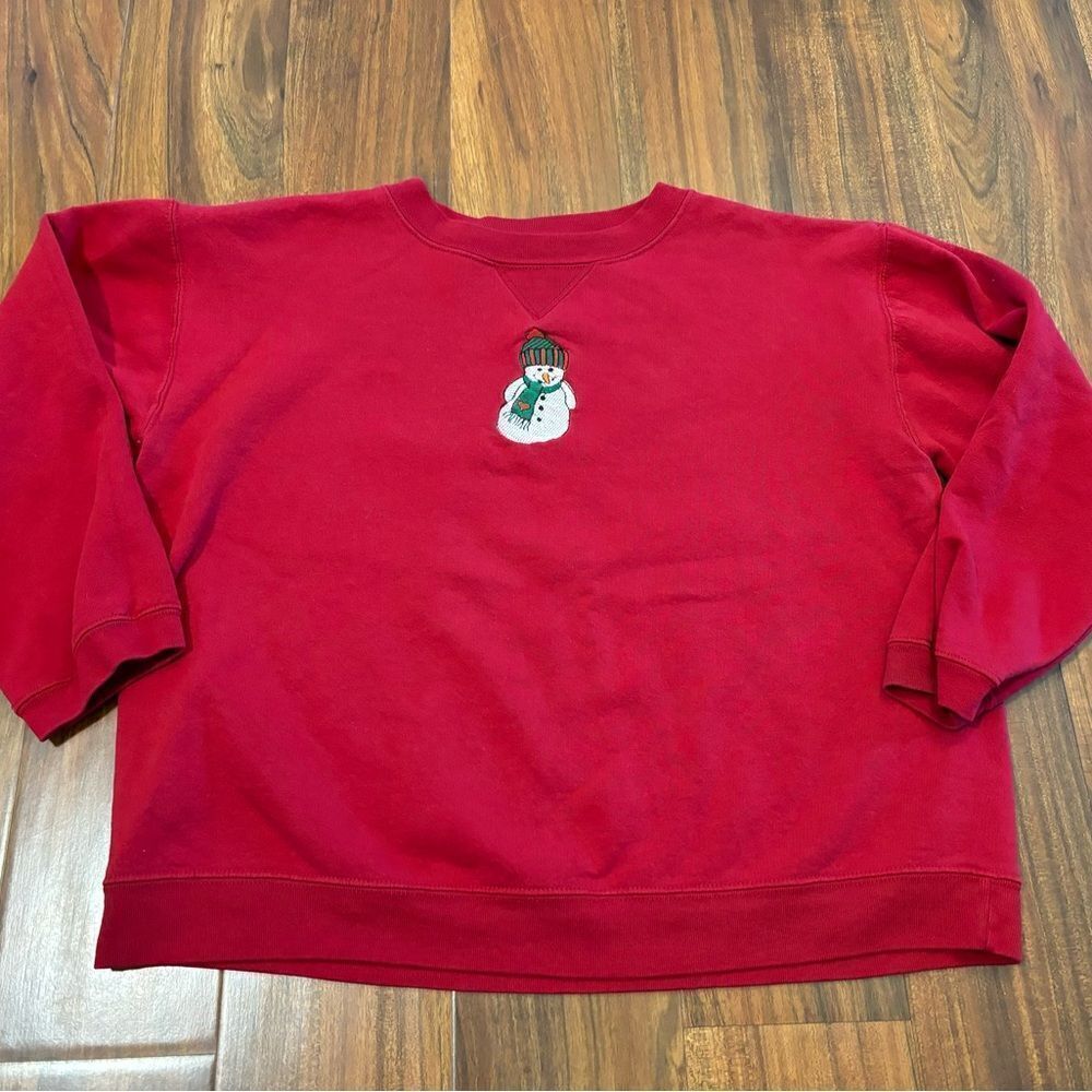 Hanes red snowman embroidered crewneck sweatshirt